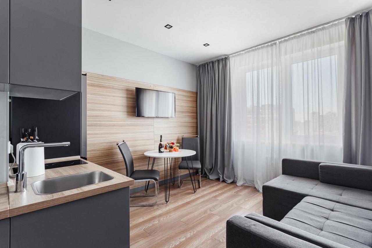 Grey Apartment Odesa Exterior photo